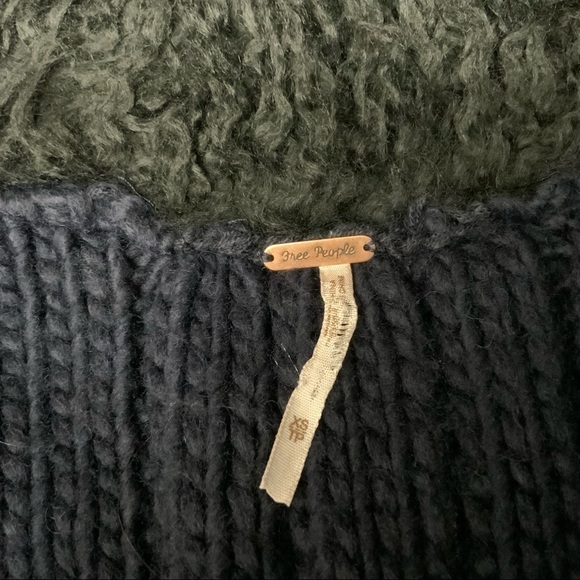 FREE People North Star Fur Trimmed Cardigan. XS. - Picture 4 of 5